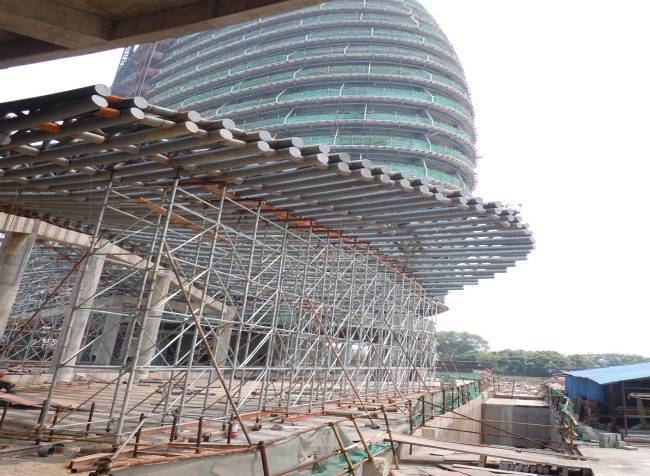 建筑工人在使用蘇州建筑腳手架的時(shí)候設(shè)置要求有哪些？